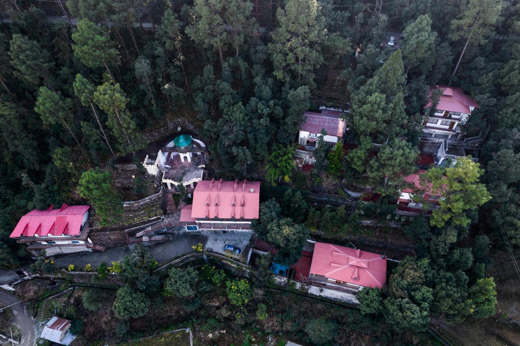 The Canadian Woods Resort Nainital Exterior photo